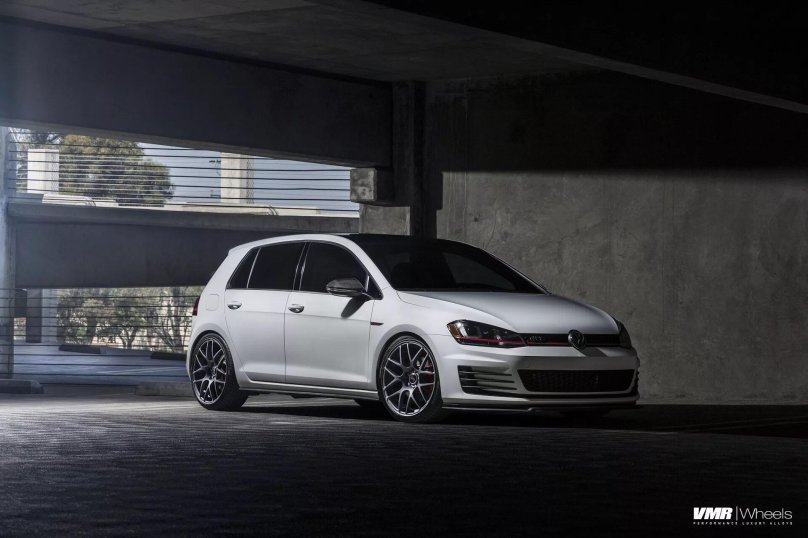 VW Golf GTI mk7