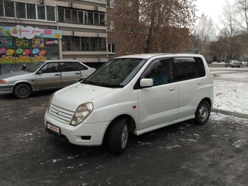 Мицубиси Мираж Динго 1999