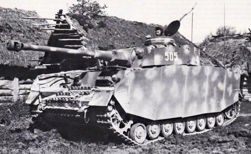 Танк Panzer 4 Ausf.h