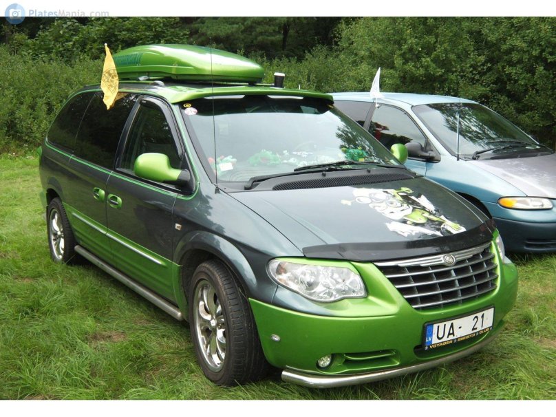 Крайслер Вояджер 4