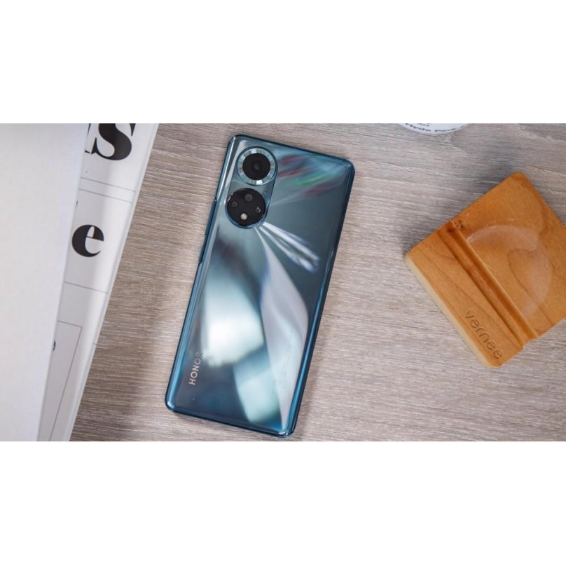 Смартфон Honor 50