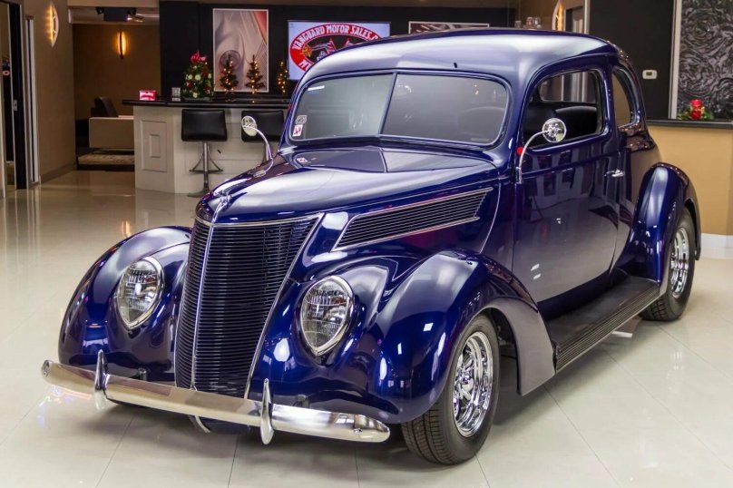 1937 Ford Coupe Custom Street
