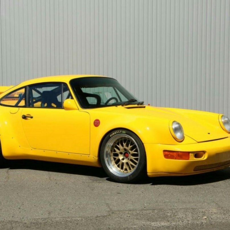 Porsche 911 Yellow Bird