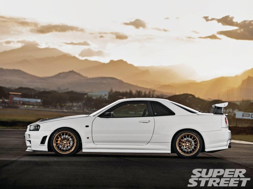 Nissan Skyline Tuning Japan