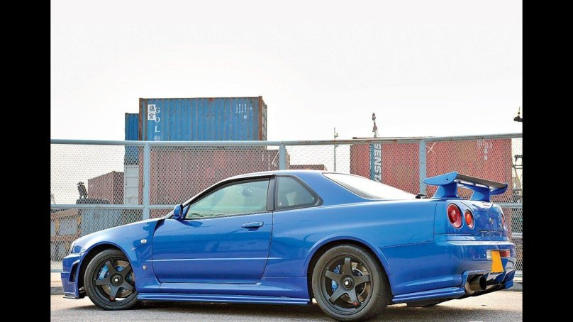 Nissan Skyline r34 купе