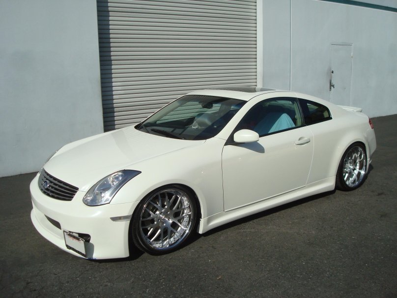 Nissan Skyline v35 Coupe