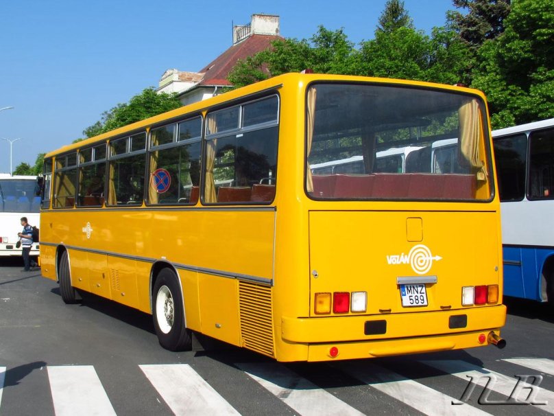 Ikarus 266.25