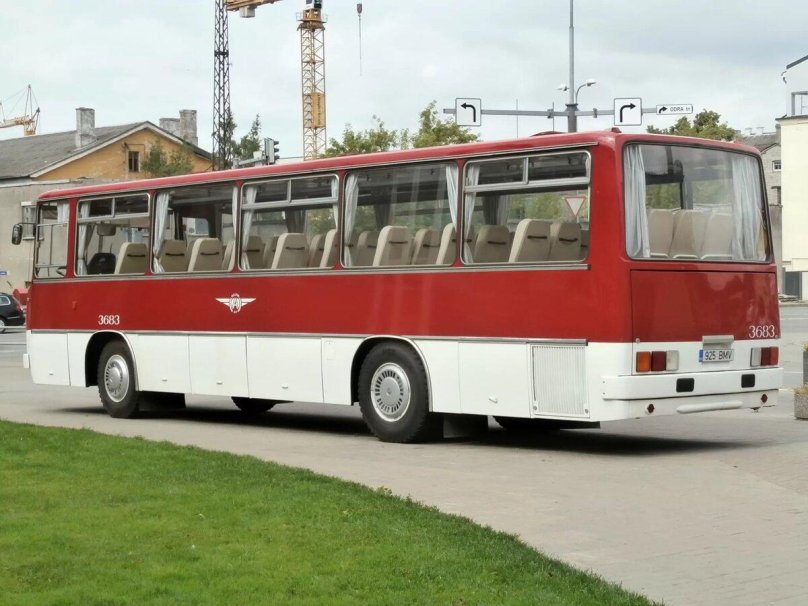 Икарус 255
