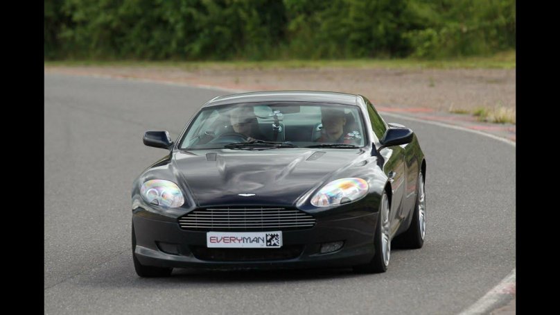 Астон Мартин Фиеста