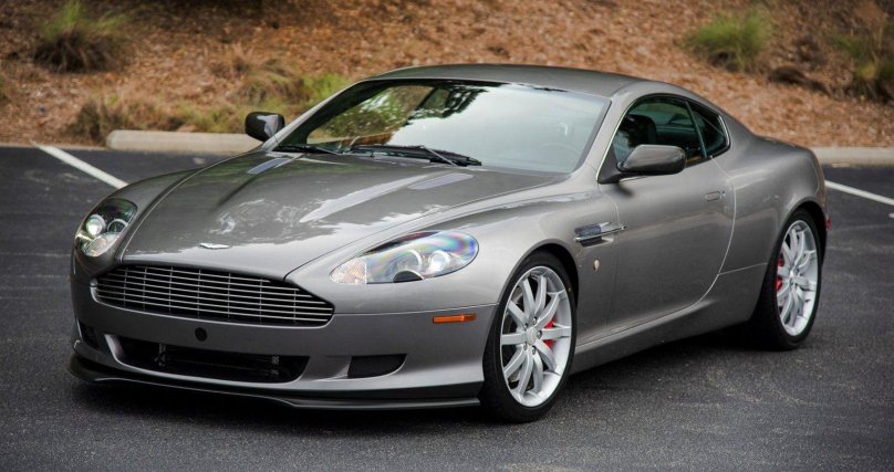 Aston Martin db9 2005
