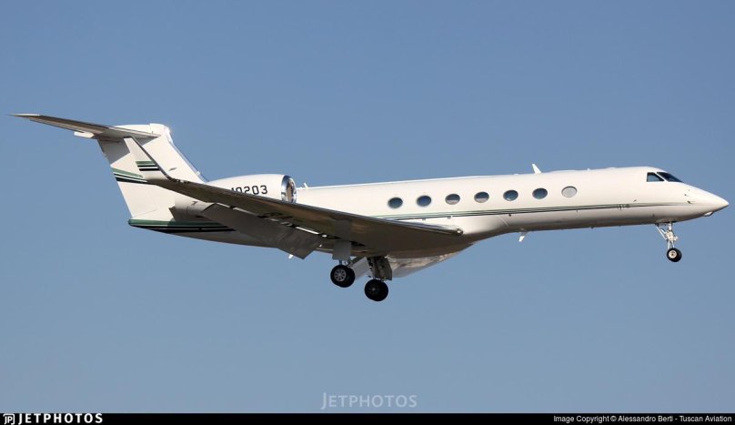 Ra-10208 самолет Gulfstream GV-SP g550