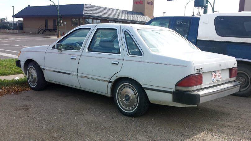 Форд Темпо 1985