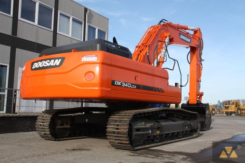 Экскаватор Doosan dx340lca