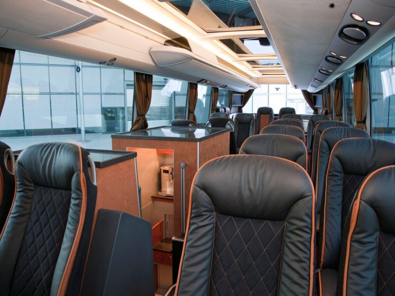 Setra 317 HDH салон