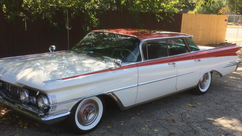 1960 Oldsmobile 98 sedan