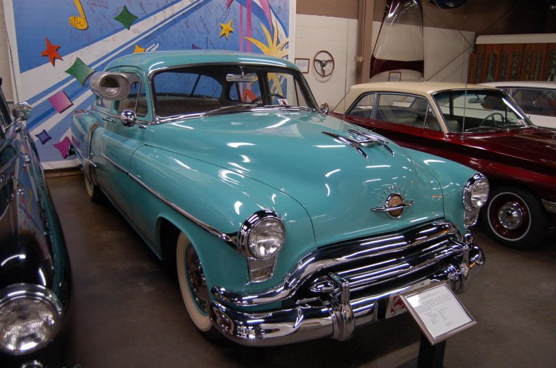 Oldsmobile Rocket 88 1956