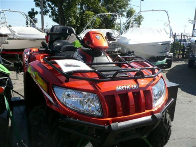 Arctic Cat 550i
