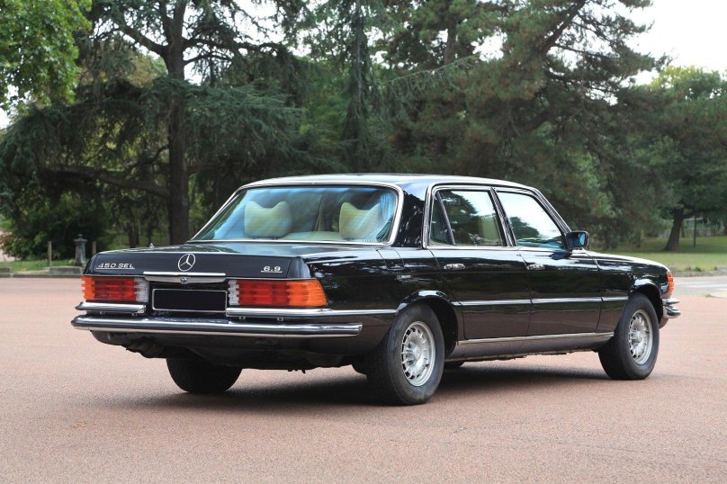 Мерседес 450 w116