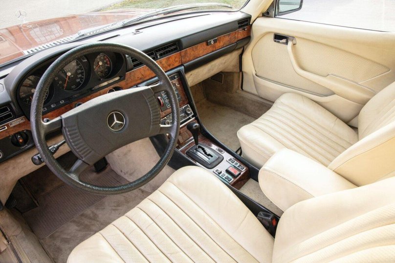 Mercedes Benz w116 450sel 6.9