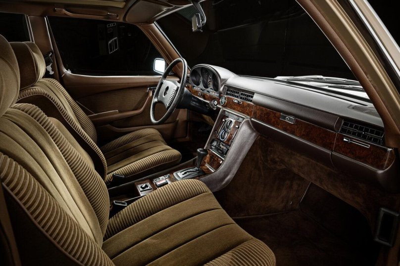 Мерседес Бенц w116