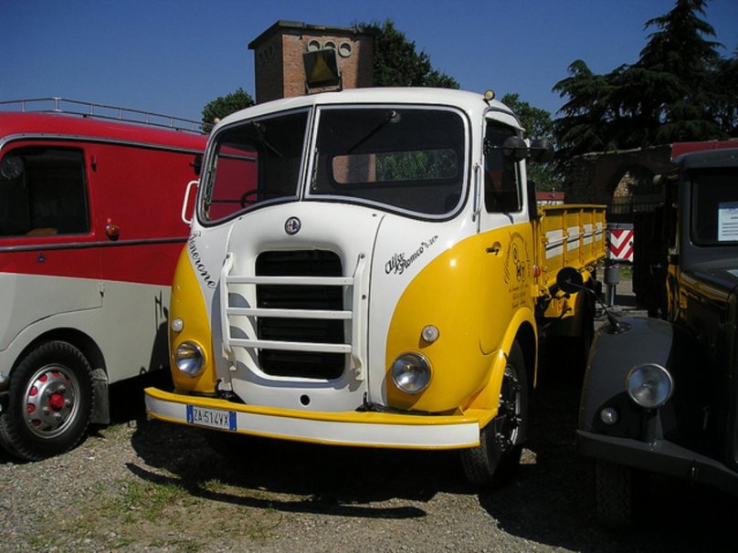 Альфа Ромео 430