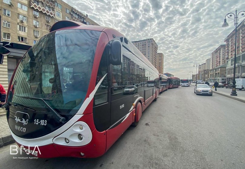 Baku Bus