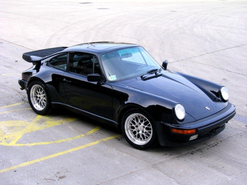 Porsche 911 Turbo 930 3.0