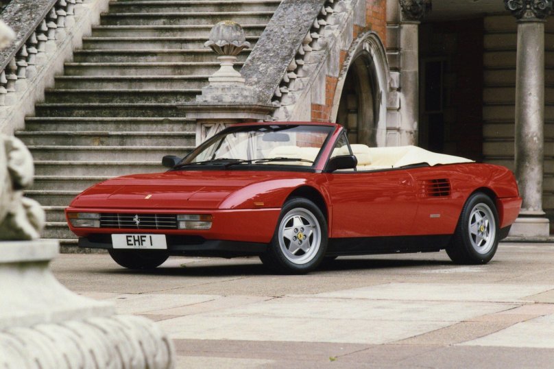 Феррари Мондиаль т