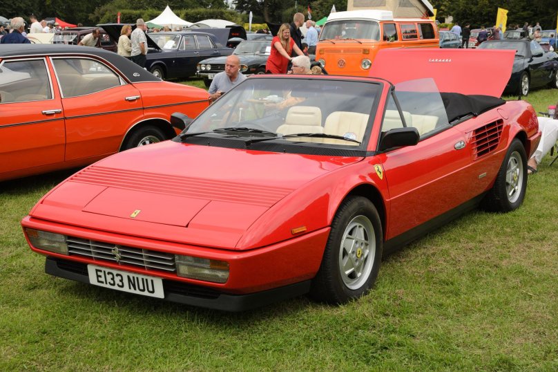 Ferrari 3.2 Mondial Cabriolet