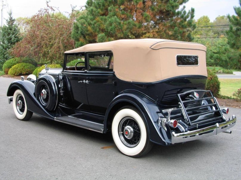 Packard v12 Convertible sedan 743 closed 1/43