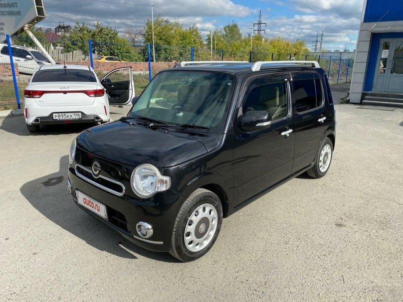 Дайхатсу мира Кокоа