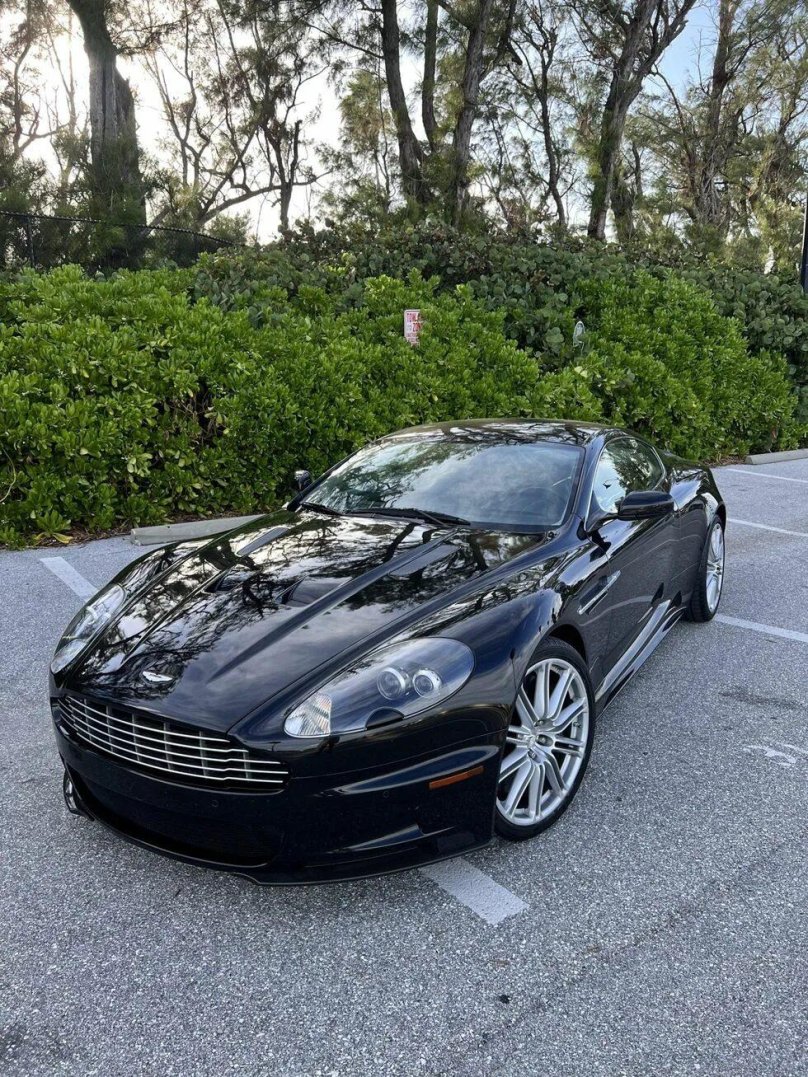 Aston Martin DBS 2009