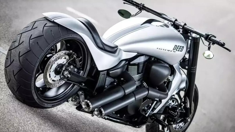 Suzuki Boulevard m109r Custom