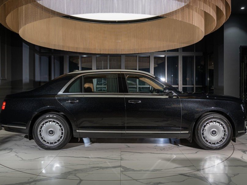 Обновленный Aurus Senat