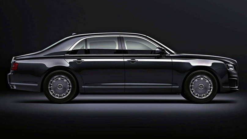 Аурус Сенат седан