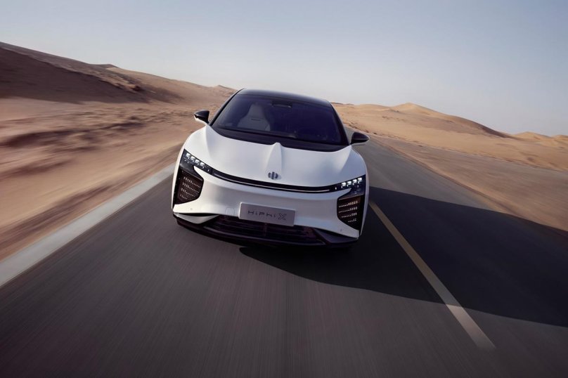 Электрокар hiphi x 2023