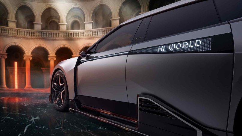 Китайский электрокар hiphi