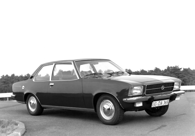 Opel Rekord, 1971
