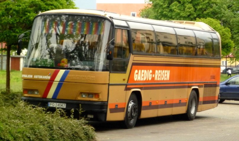 Neoplan n 212