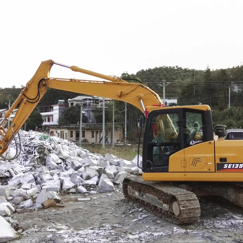 Экскаватор Шантуй 210