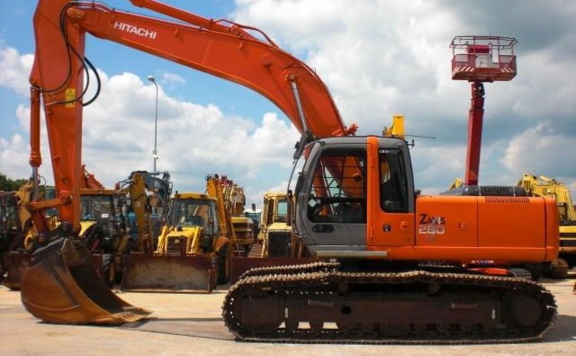 Экскаватор Хитачи 280