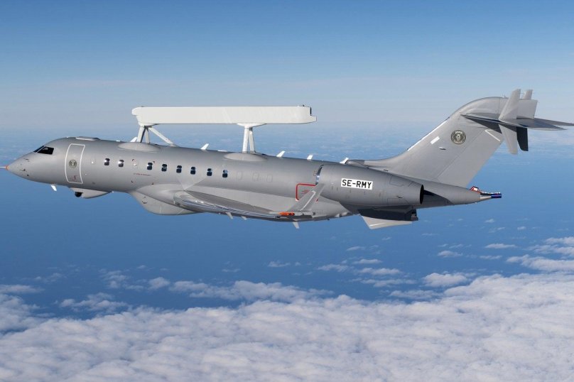 Самолет ДРЛО Бомбардье