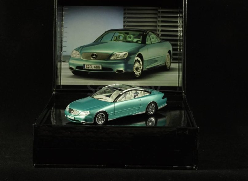Сборная модель Мерседес SCL 500