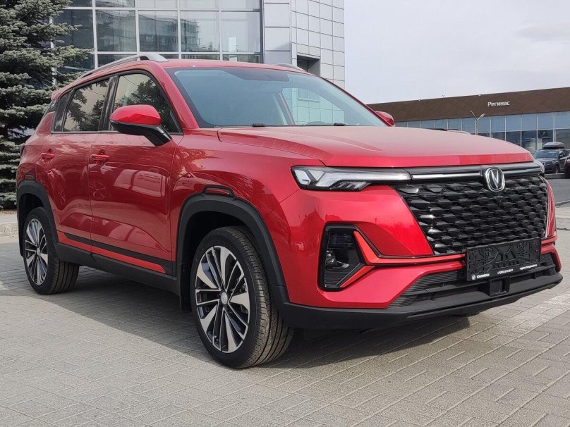 Чанган 2023 красная