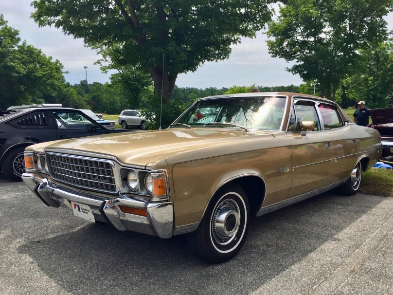 AMC Ambassador 1972