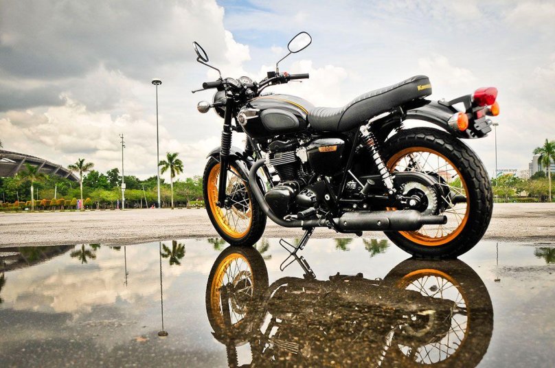 Kawasaki w800 Street