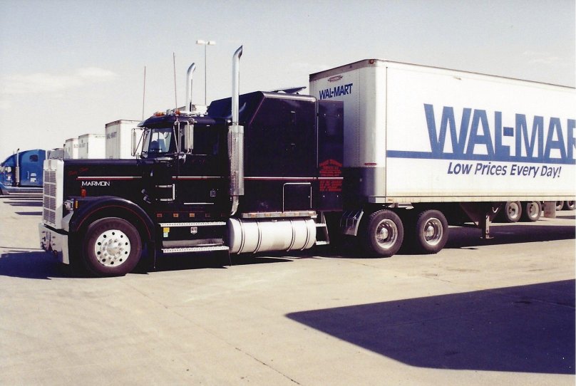 Грузовики Marmon Trucks