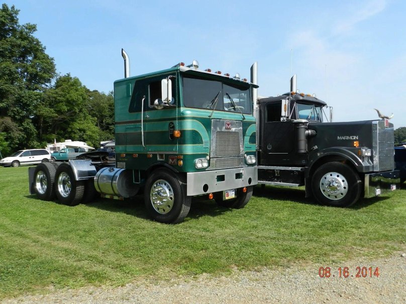 Американские Грузовики Мармон