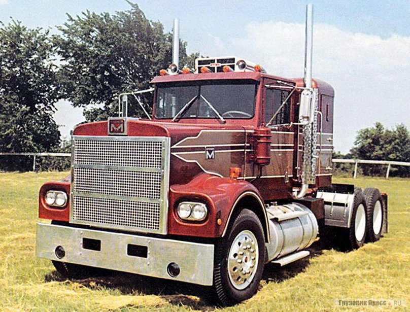 Тягач Мармон американский