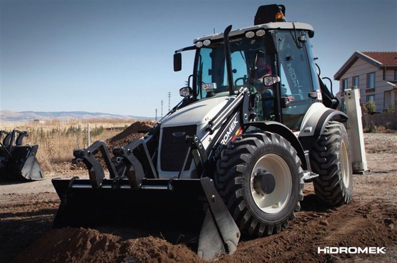 Экскаватор-погрузчик Hidromek HMK 102s